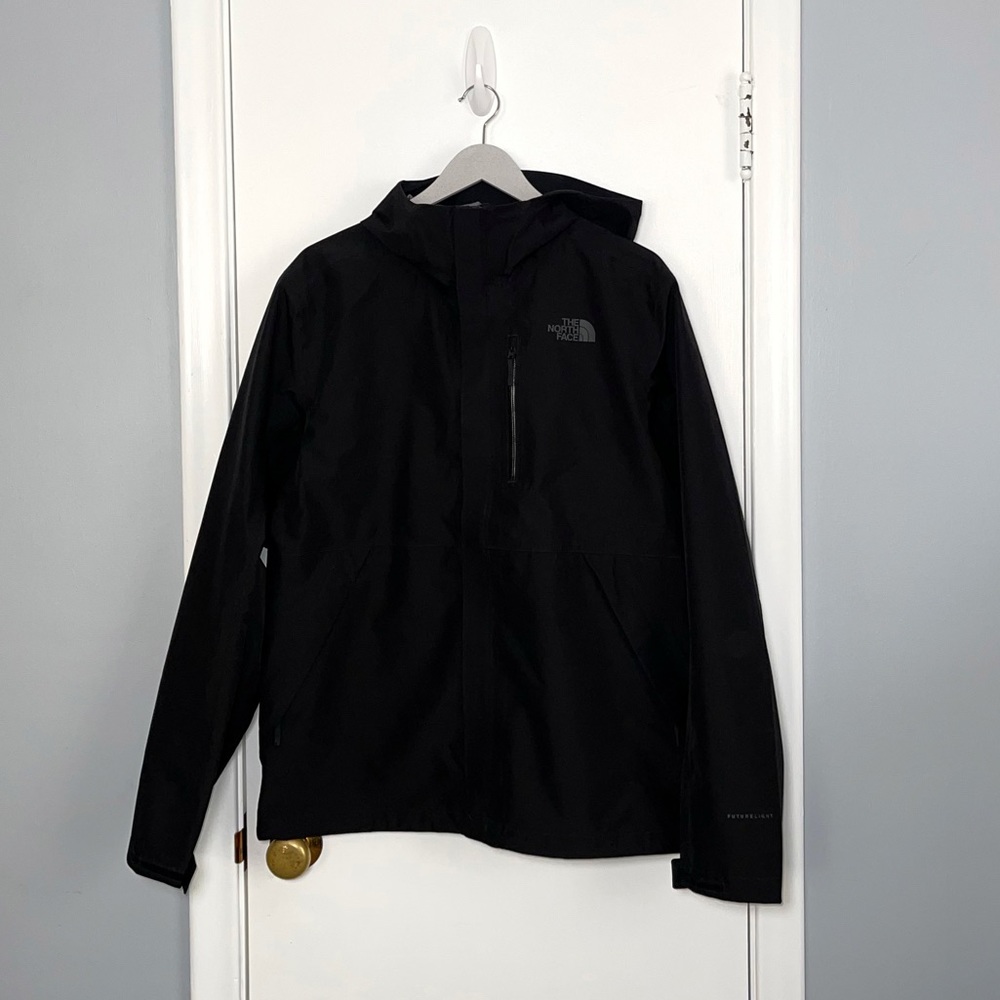 The North Face Dryzzle FUTURELIGHT Jacket - men’s Medium